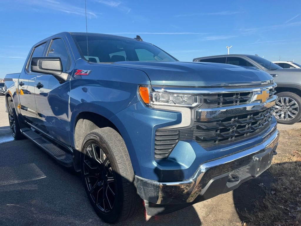 Used 2024 Chevrolet Silverado 1500 LT Truck