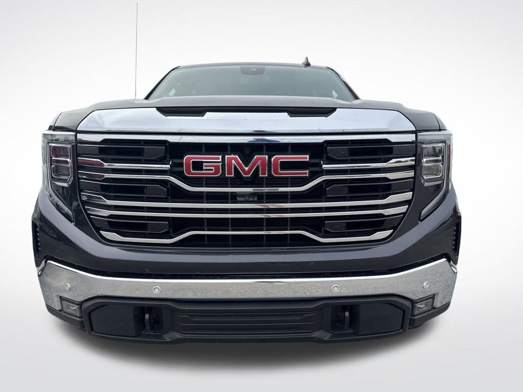 2024 Gmc Sierra 1500 SLT photo 2