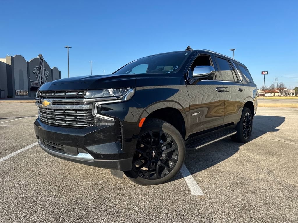 2023 Chevrolet Tahoe Premier's photo