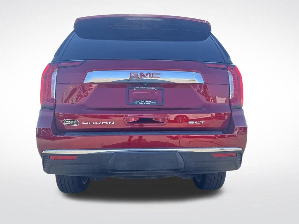 2023 Gmc Yukon SLT photo 3