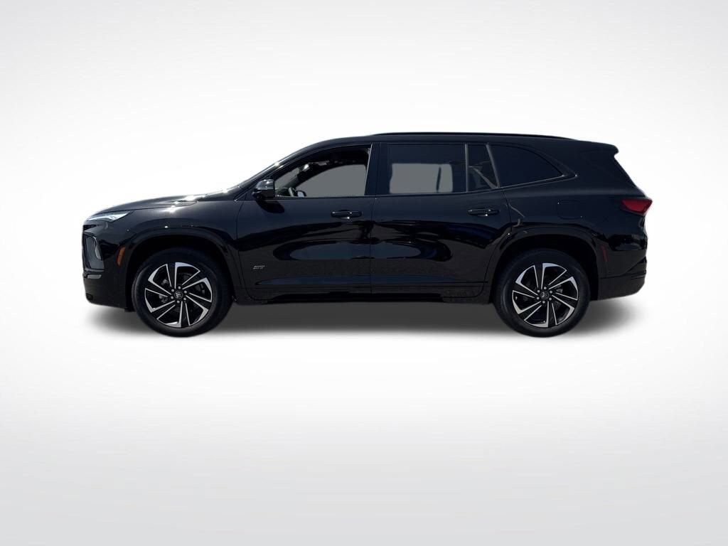 2025 Buick Enclave Sport Touring photo 2
