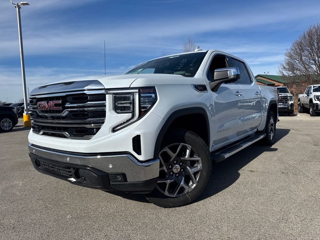 2026 GMC Sierra 1500 SLT's photo