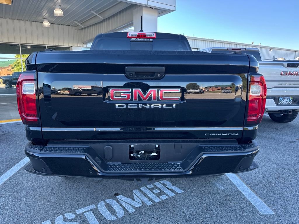 2024 Gmc Canyon Denali photo 4