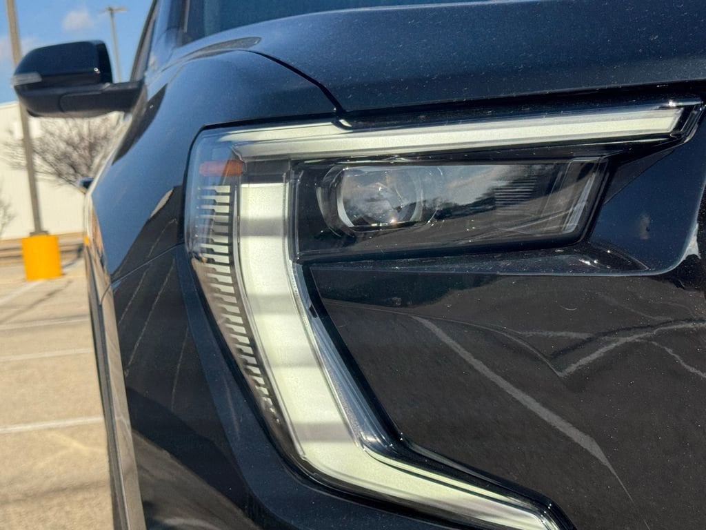 2026 GMC Acadia Elevation's photo