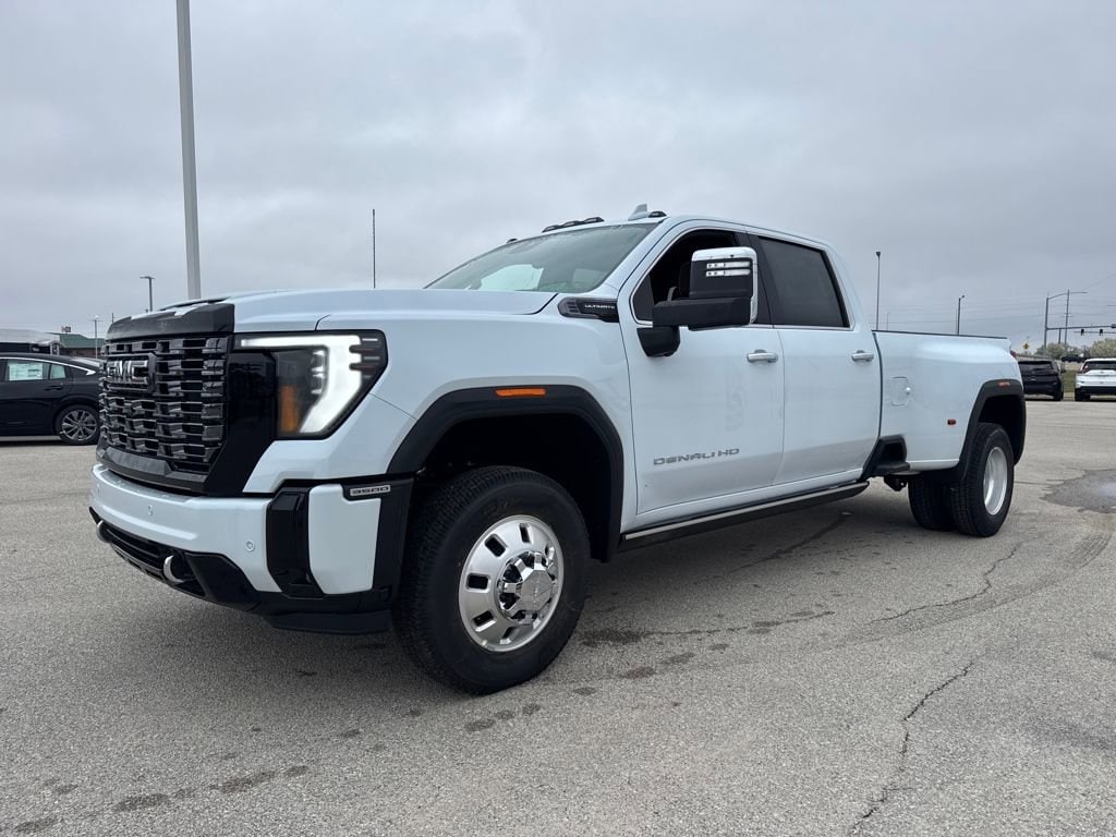 New 2026 GMC Sierra 3500 HD Denali Ultimate DRW Truck