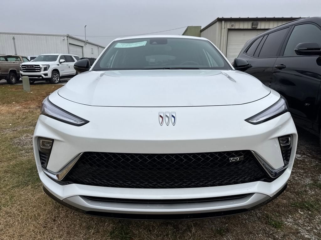 New 2026 Buick Envista Sport Touring SUV