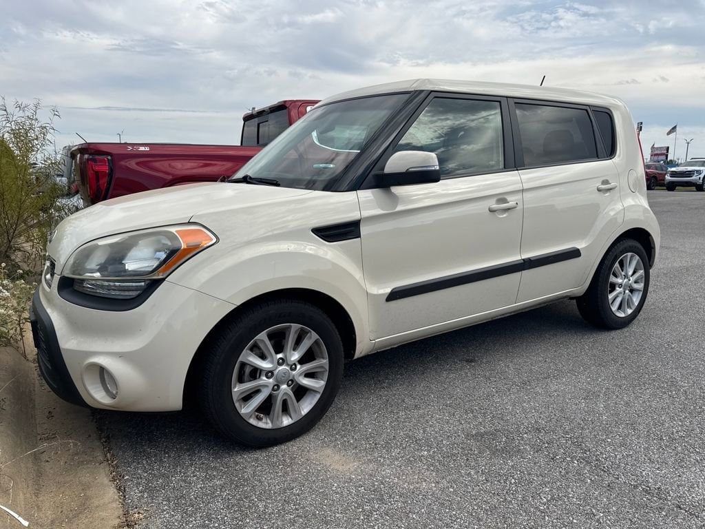 2013 Kia Soul +