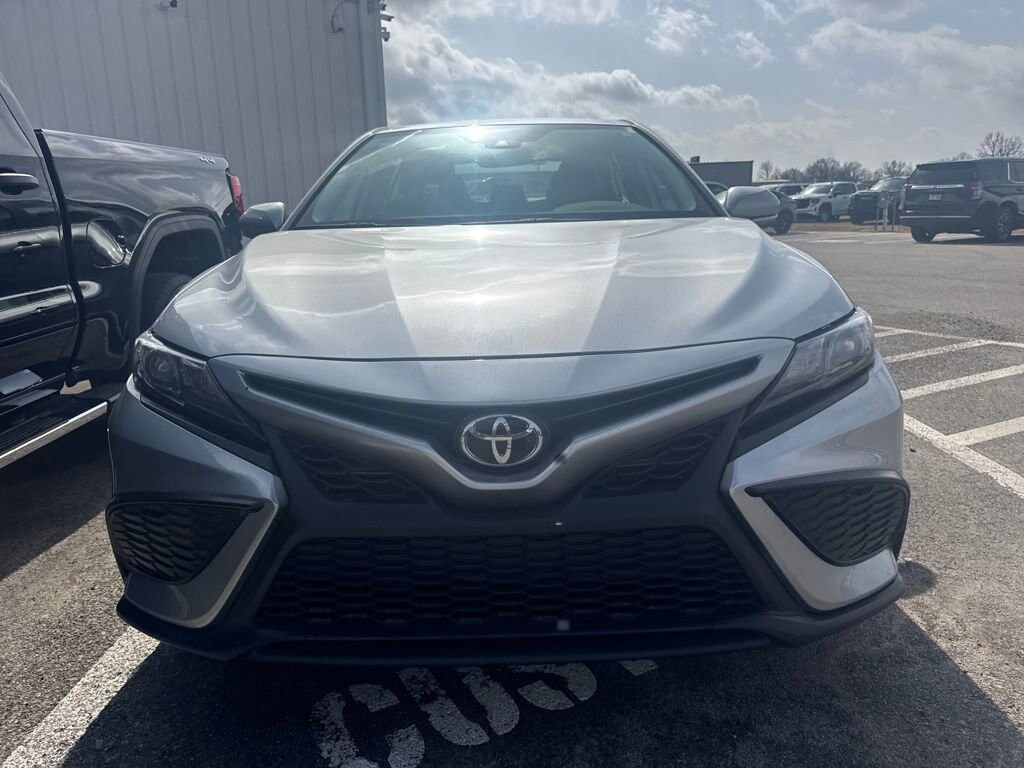 Used 2024 Toyota Camry SE