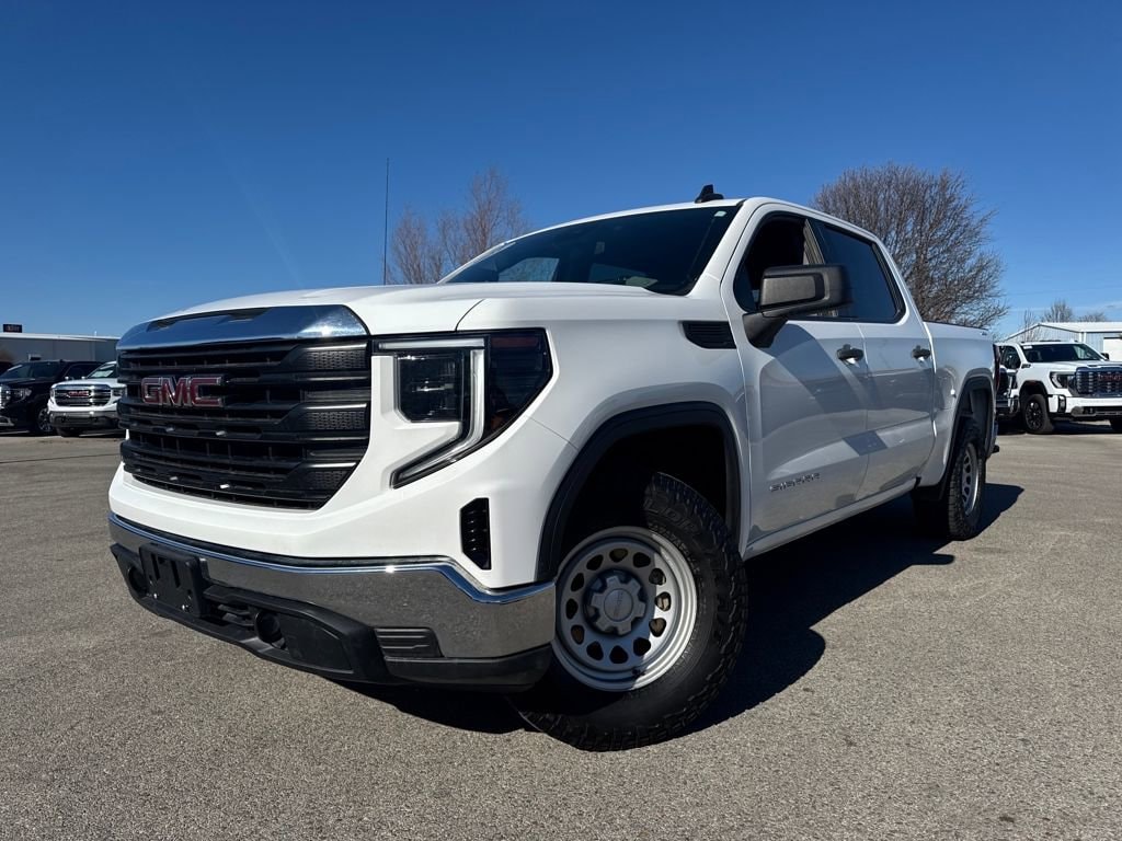 2023 GMC Sierra Base's photo