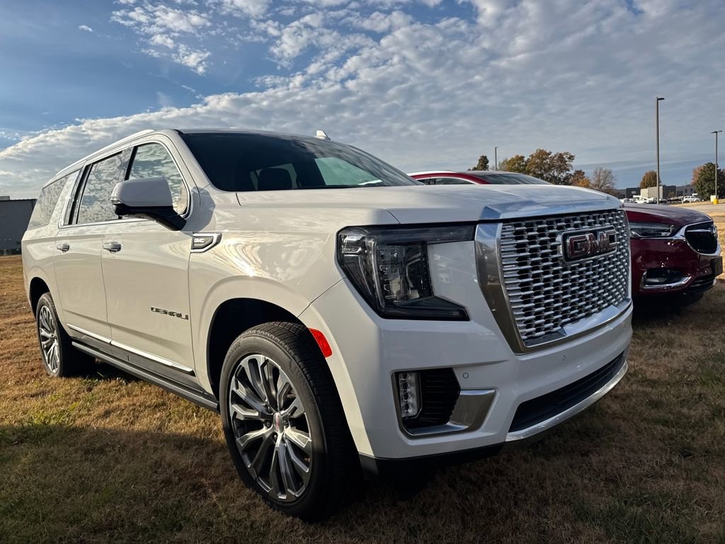 2022 Gmc Yukon XL Denali photo 3