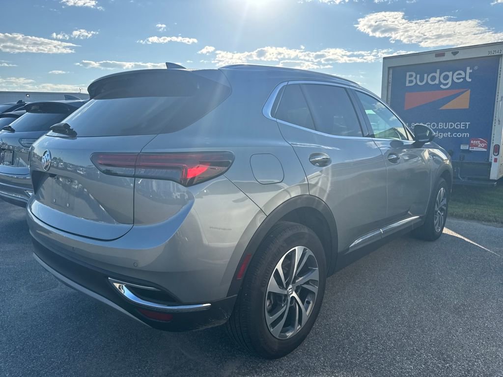 2023 Buick Envision Essence photo 2