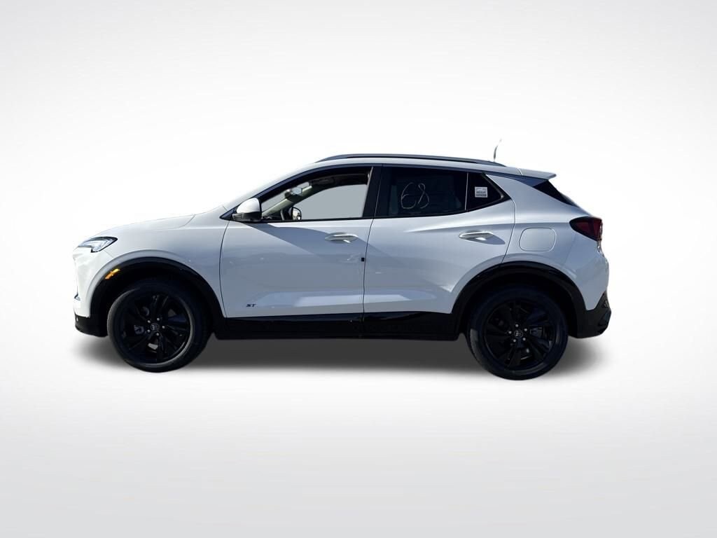 2026 Buick Encore GX Sport Touring photo 2