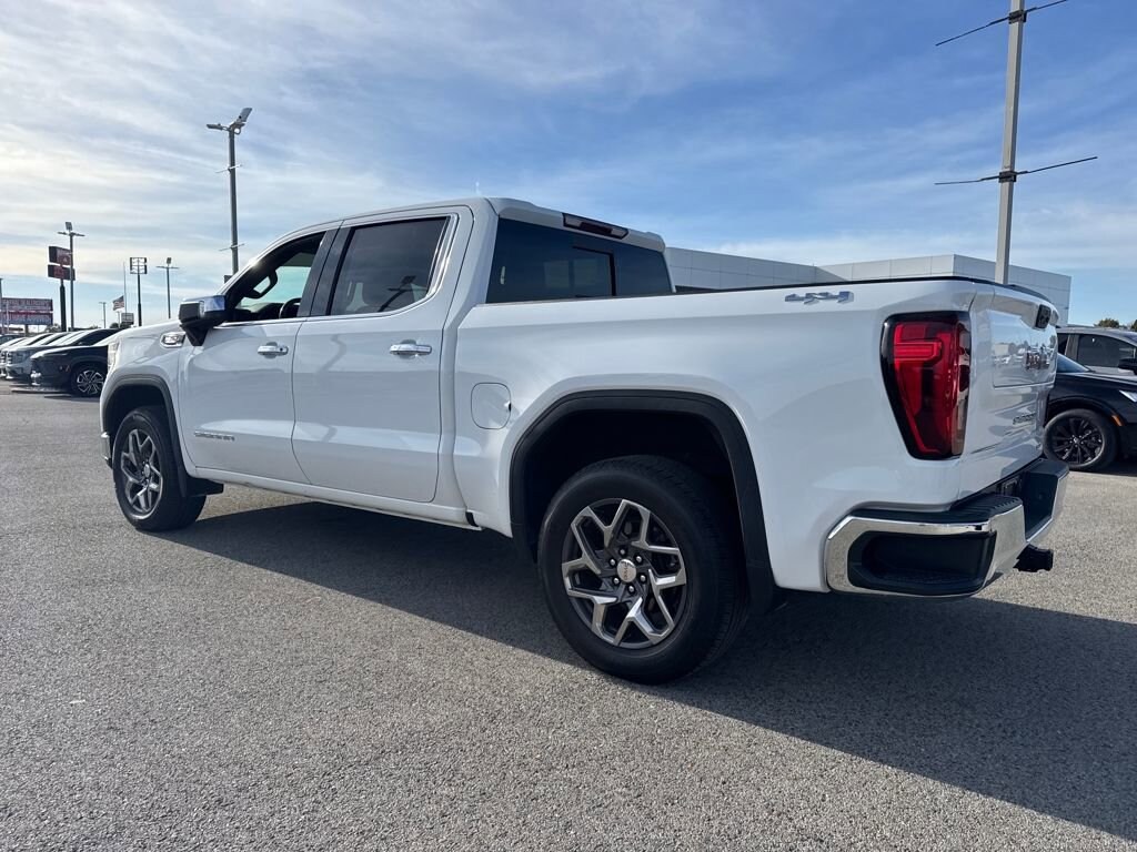 Used 2022 GMC Sierra 1500 SLT Truck