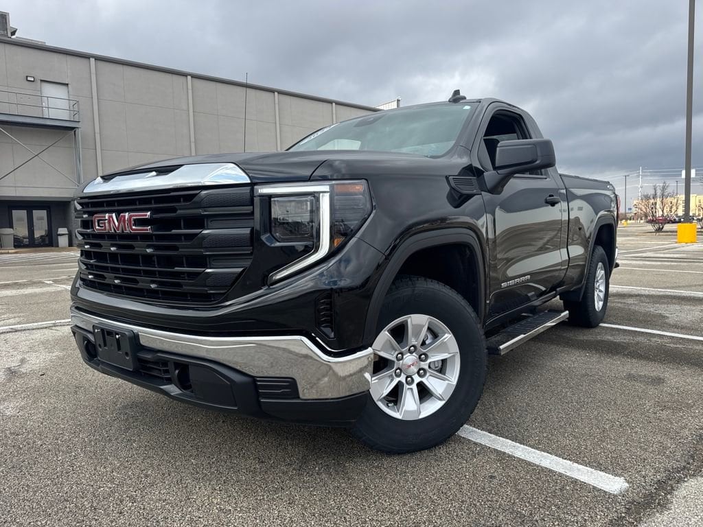 2024 GMC Sierra 1500 Pro's photo