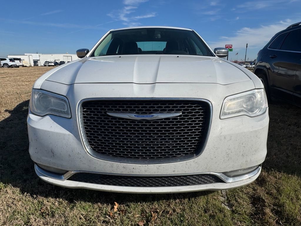 Used 2019 Chrysler 300 Limited