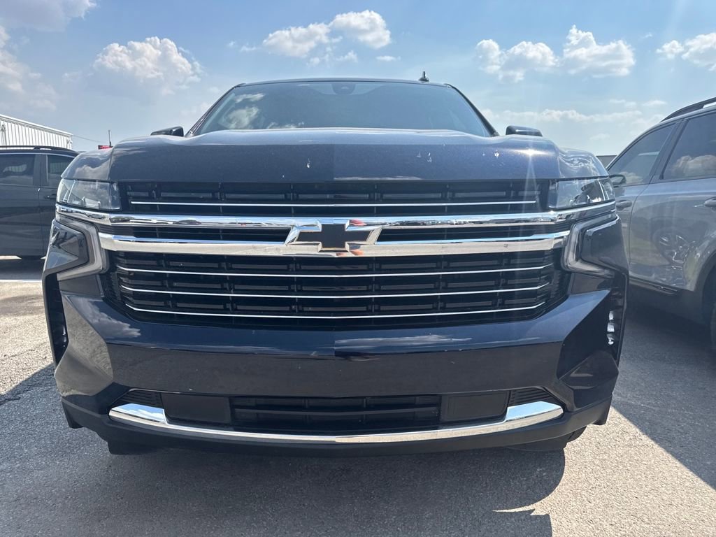 2021 Chevrolet Tahoe LT photo 2