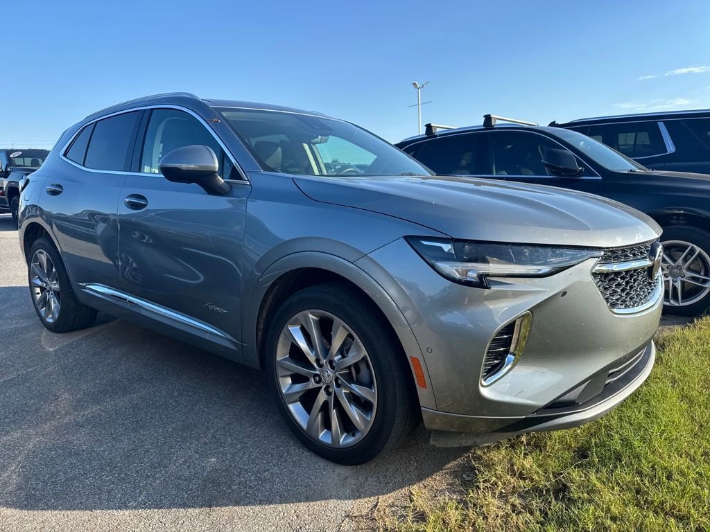 2023 Buick Envision Avenir photo 3