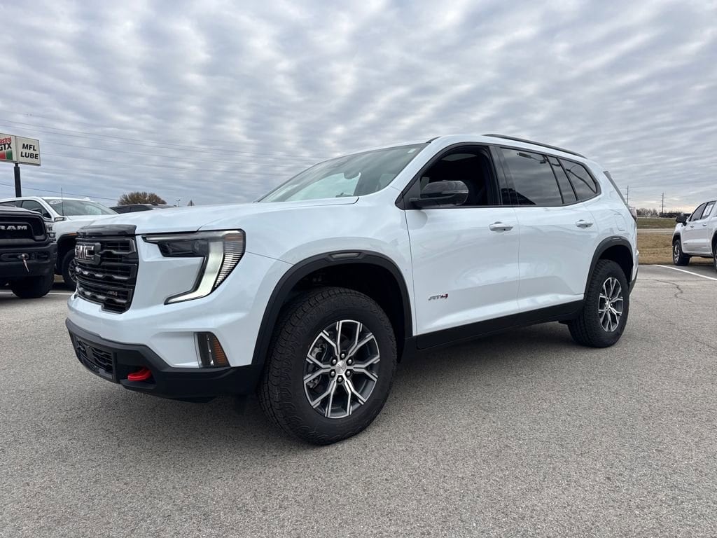 2026 GMC Acadia AT4's photo