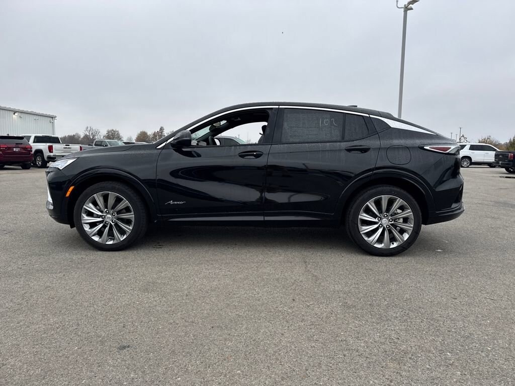 New 2026 Buick Envista Avenir SUV