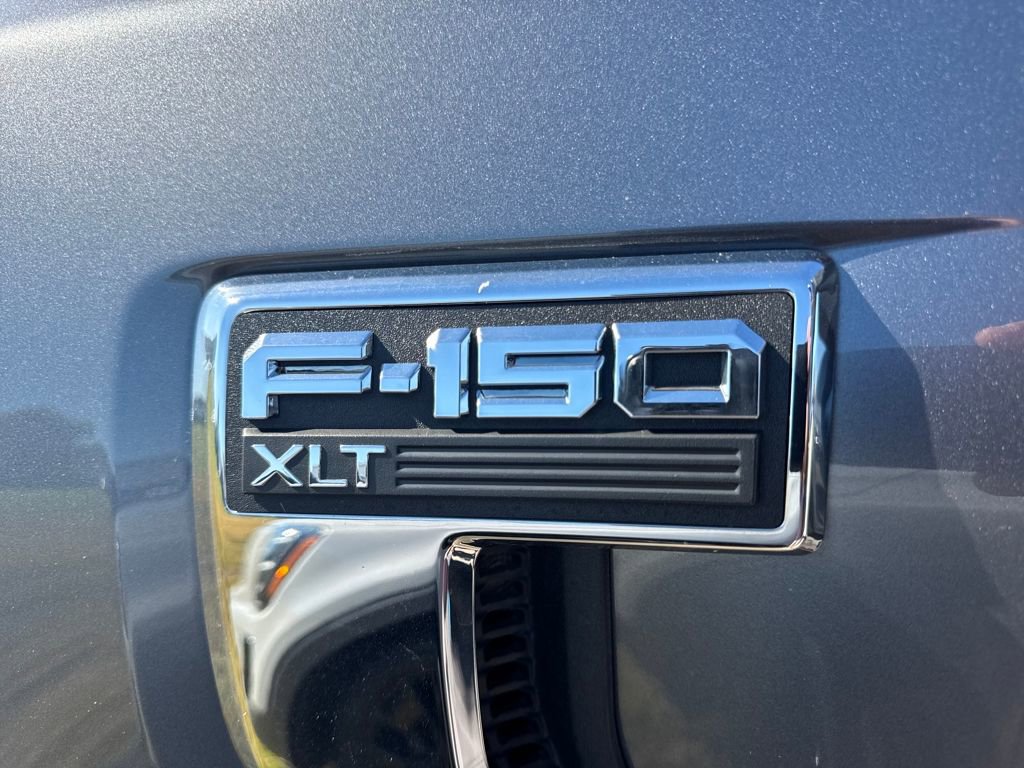 2021 Ford F-150 XL photo 2