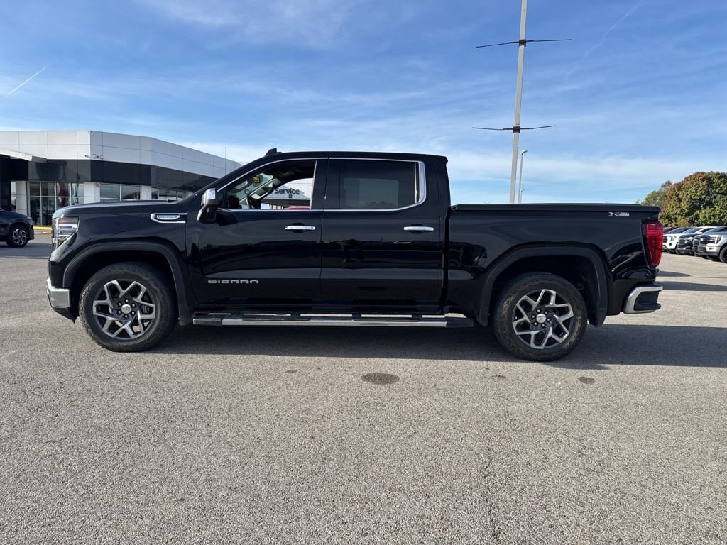 Used 2023 GMC Sierra 1500 SLT Truck