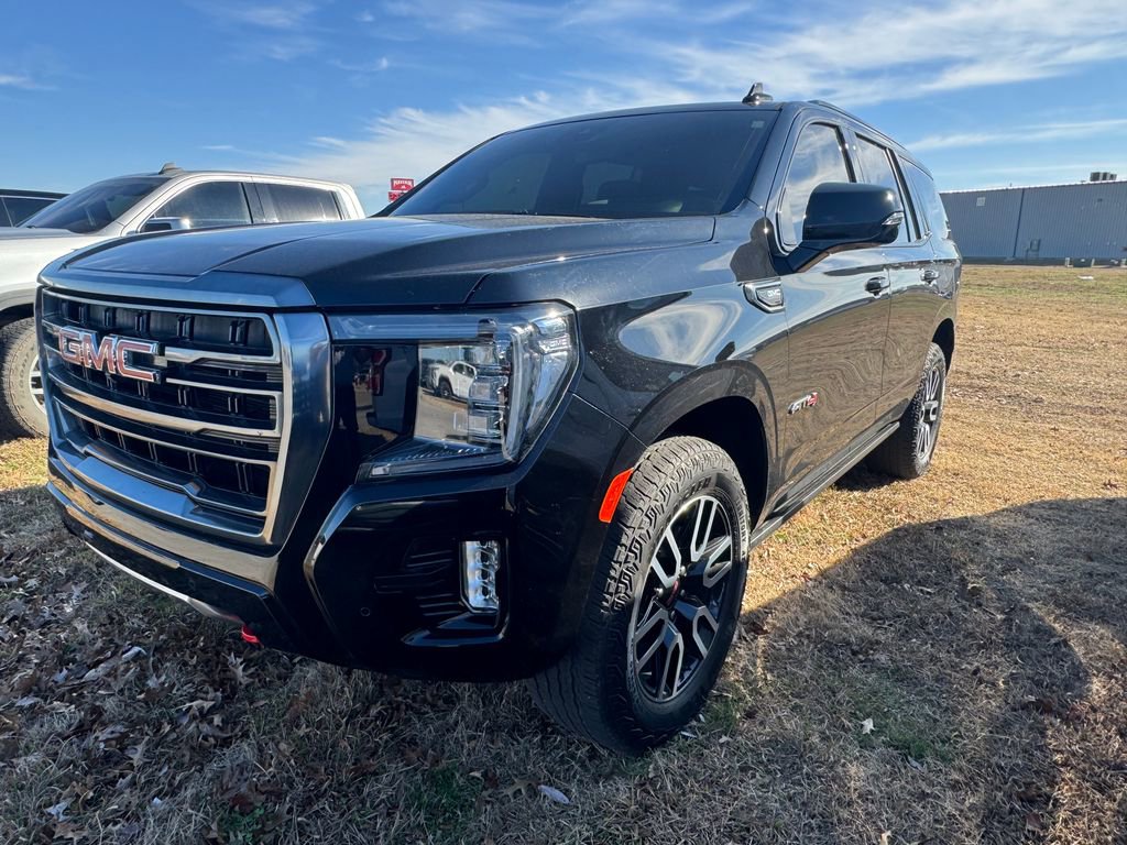 2023 GMC Yukon AT4's photo