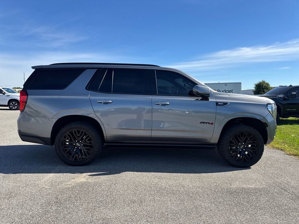 2021 Gmc Yukon AT4 photo 3