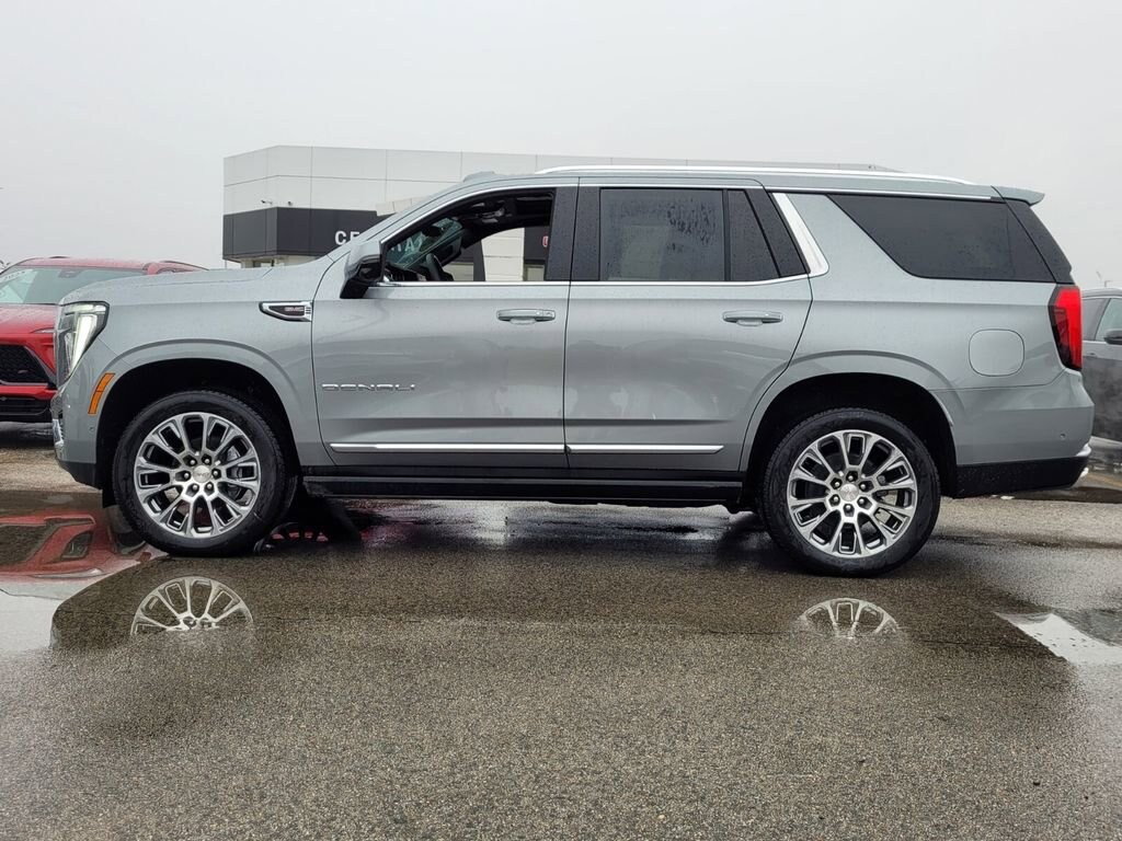 New 2025 GMC Yukon Denali SUV