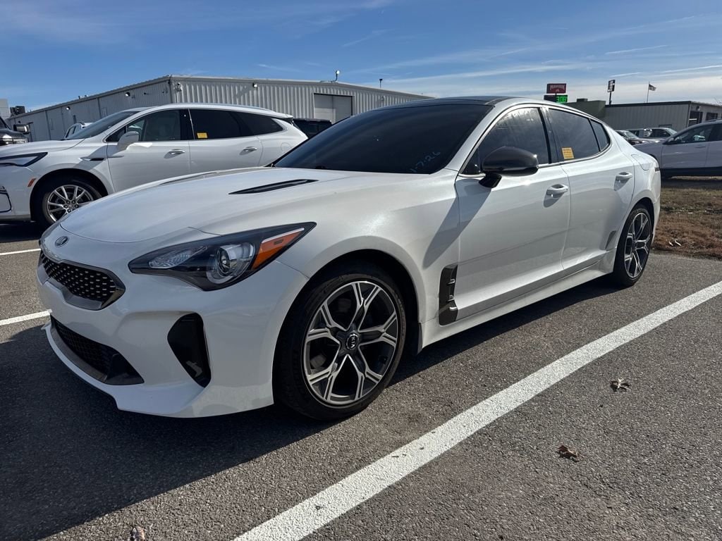 2021 Kia Stinger GT-Line's photo