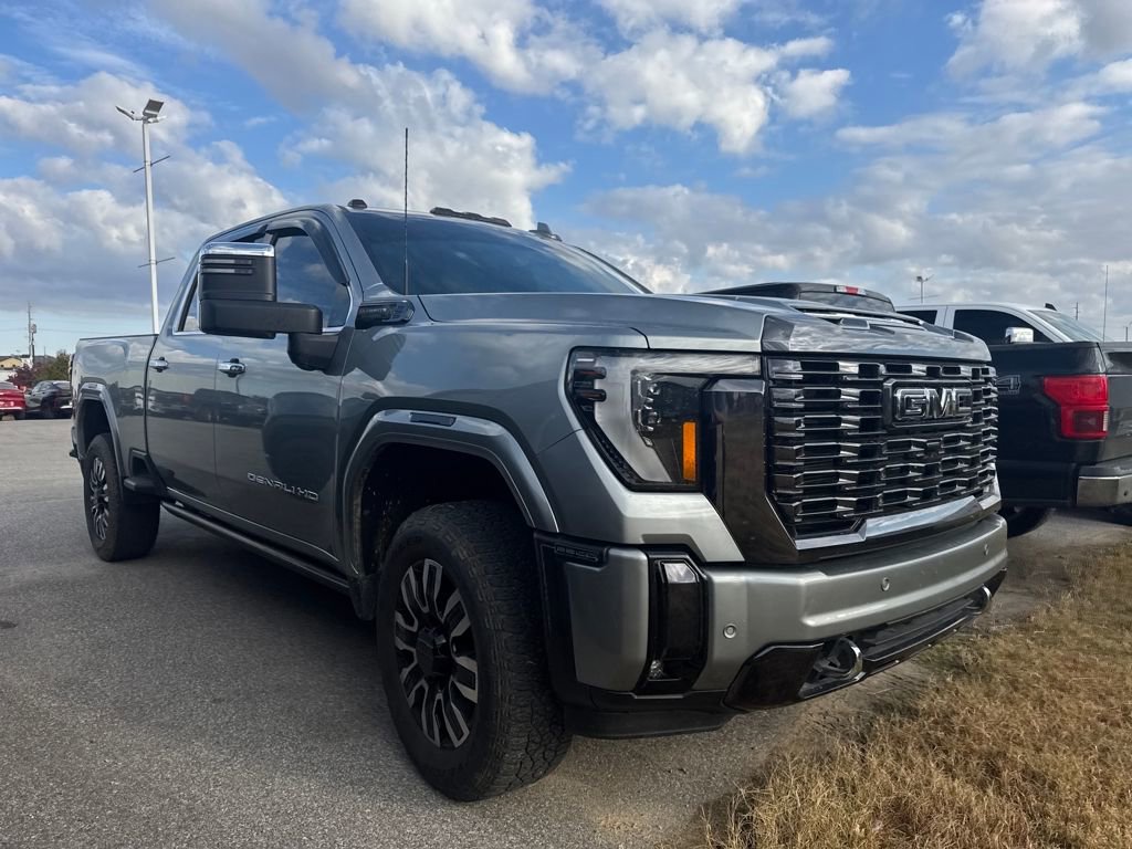 2024 Gmc Sierra 2500 HD Denali Ultimate photo 2