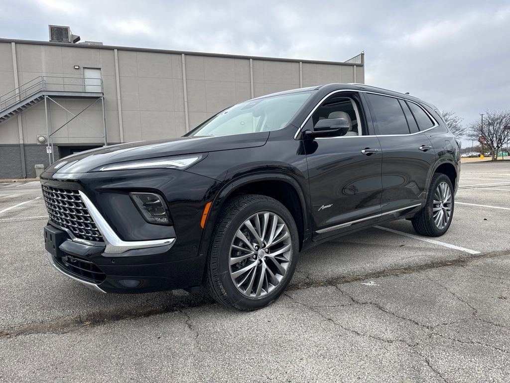 2026 Buick Enclave Avenir's photo