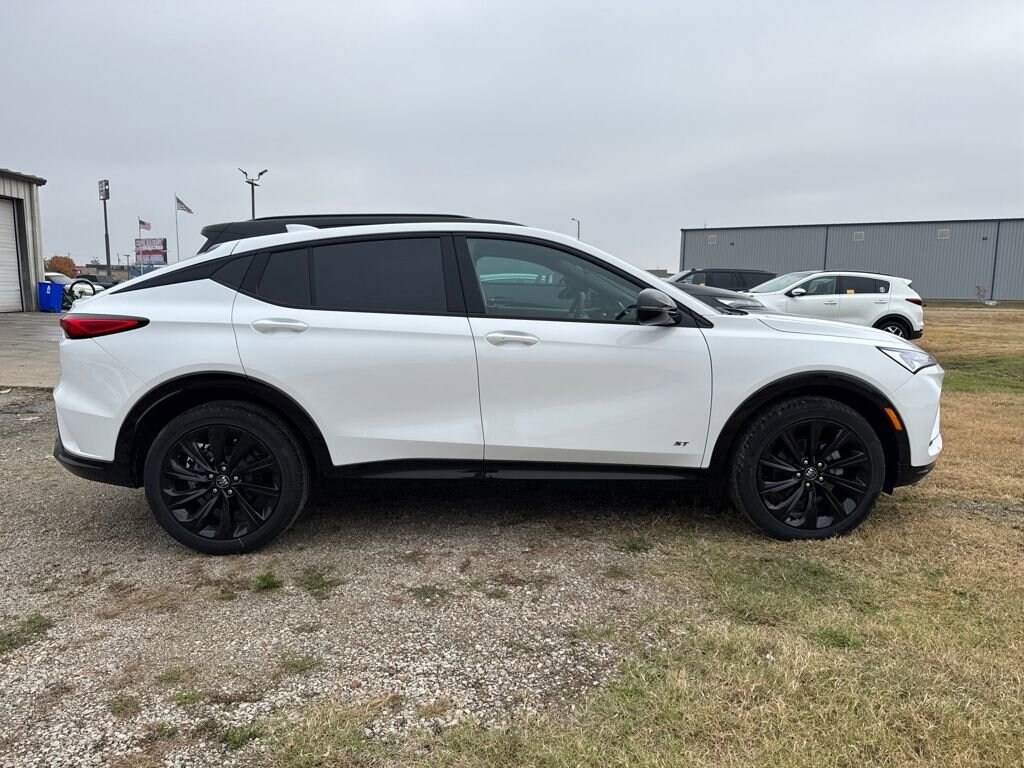 New 2026 Buick Envista Sport Touring SUV