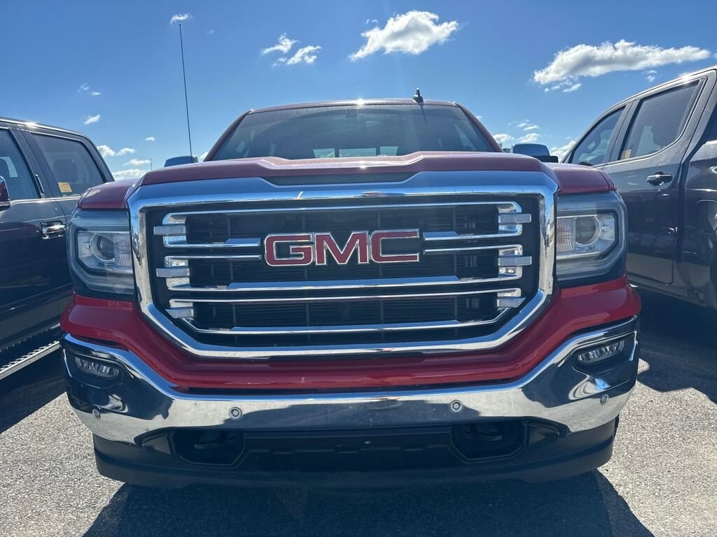 Used 2018 GMC Sierra 1500 SLT Truck