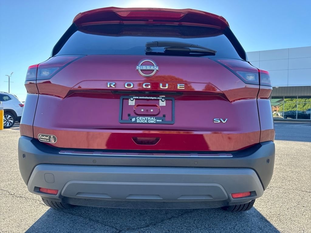 Used 2023 Nissan Rogue SV