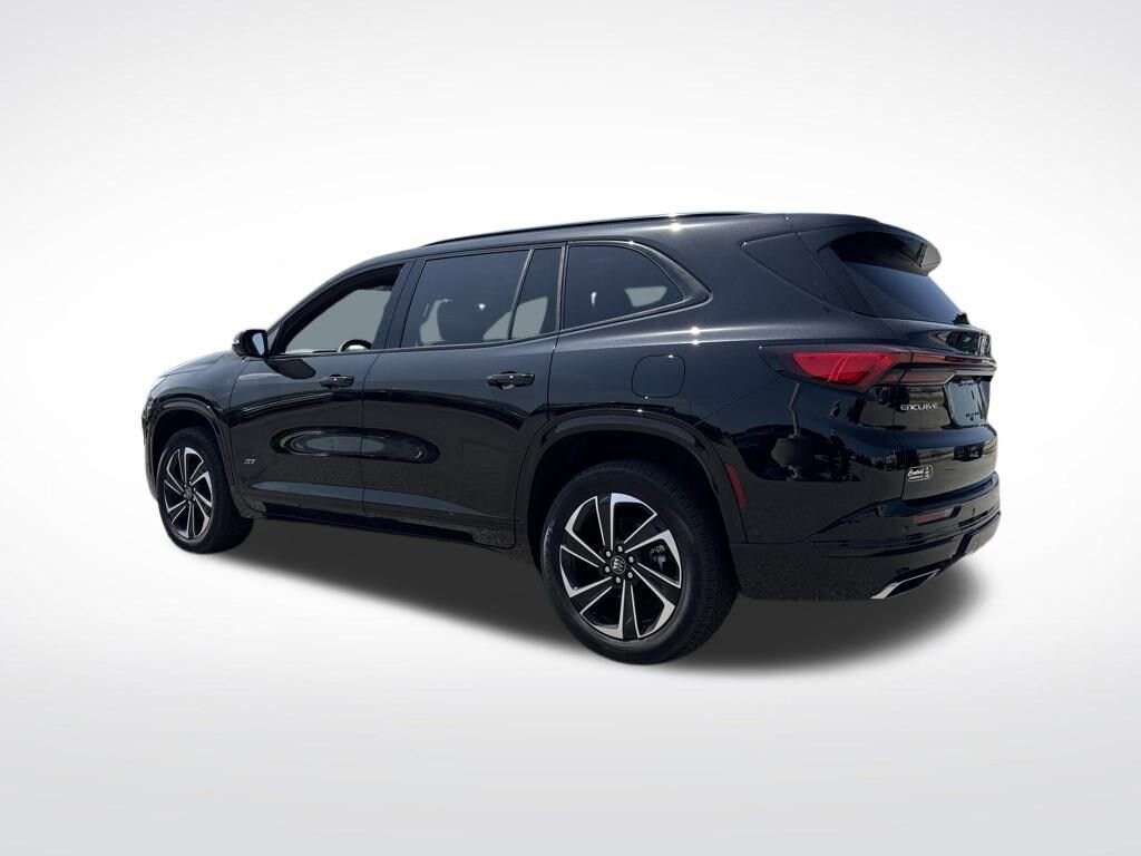 2025 Buick Enclave Sport Touring photo 3