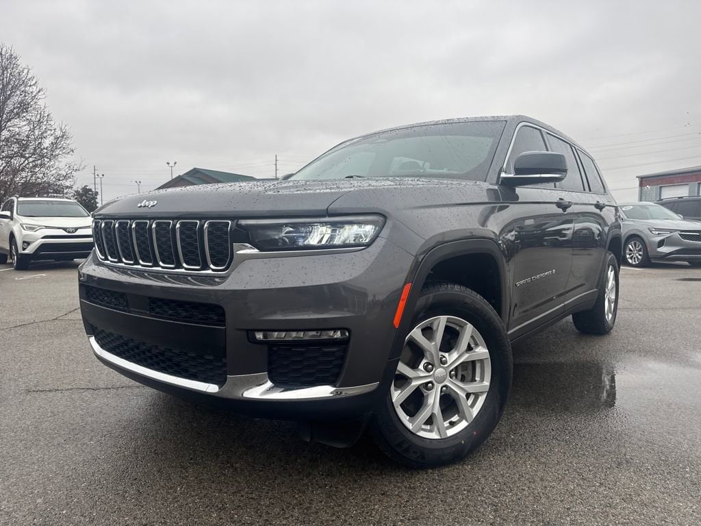2023 Jeep Grand Cherokee L Limited's photo