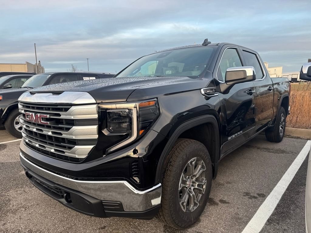 2026 GMC Sierra 1500 SLE's photo