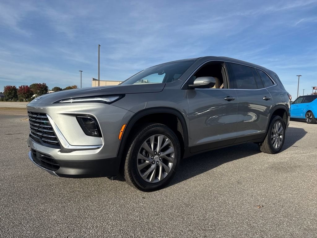 2026 Buick Enclave Preferred's photo