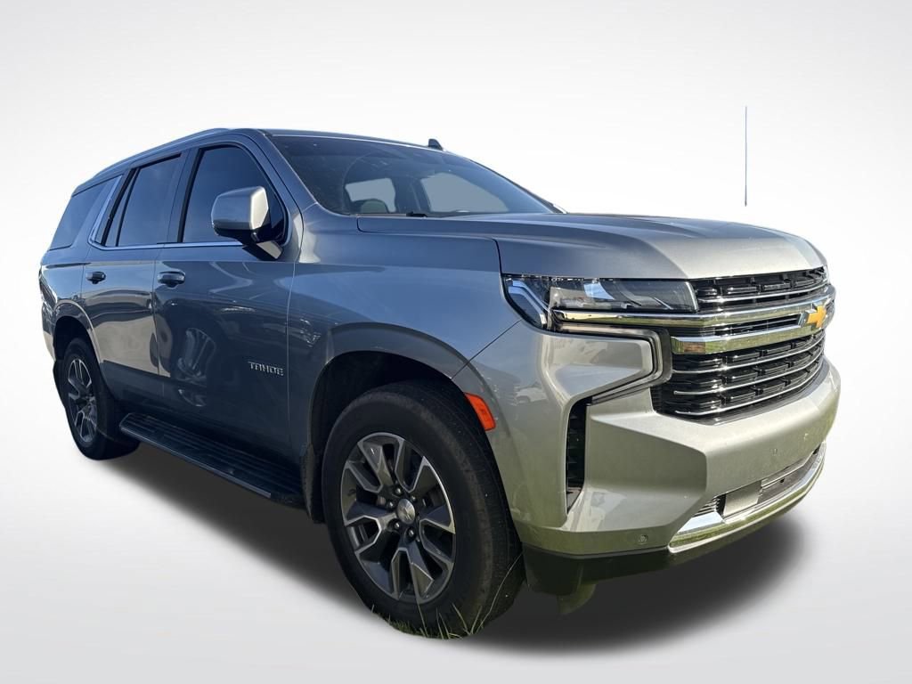 2023 Chevrolet Tahoe LT photo 3