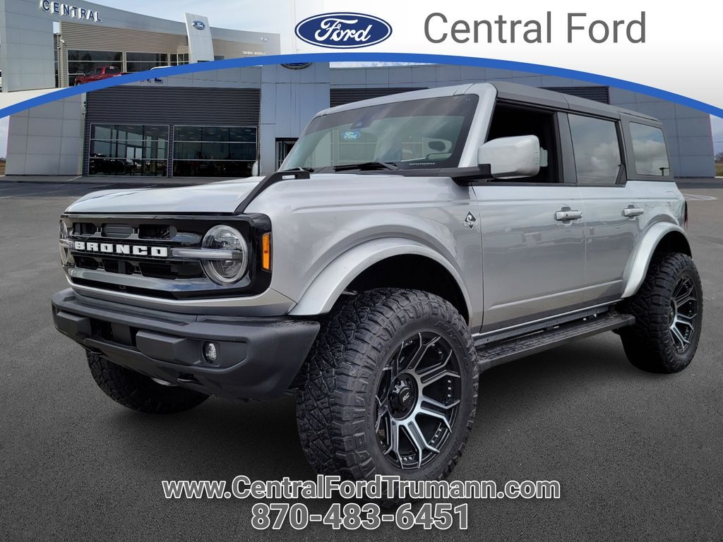 Used 2024 Ford Bronco Outer Banks SUV