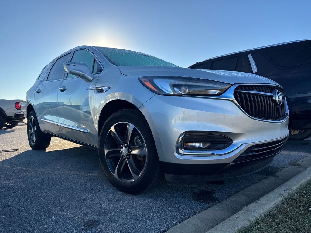 Used 2018 Buick Enclave Essence SUV