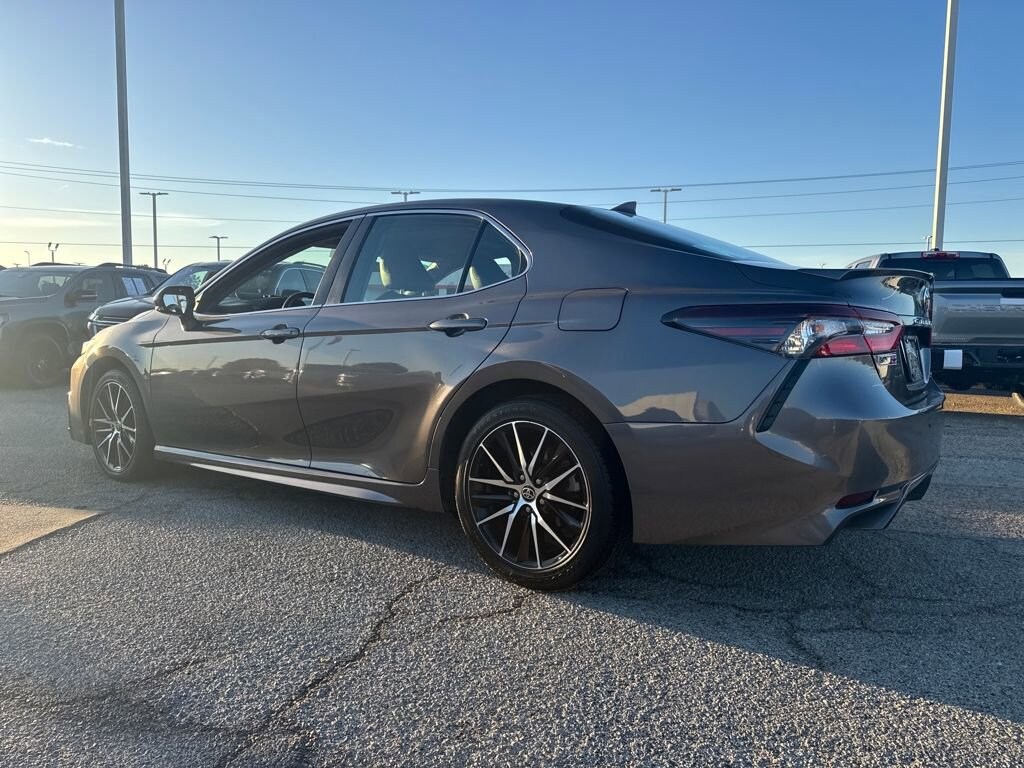 Used 2024 Toyota Camry SE