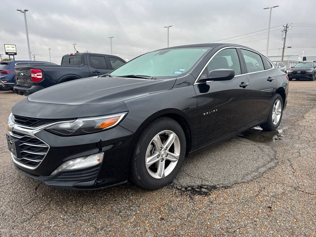 Used 2023 Chevrolet Malibu LT Car
