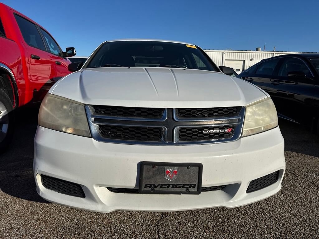Used 2013 Dodge Avenger SE