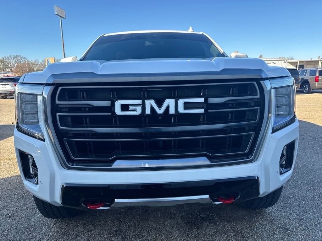 Used 2024 GMC Yukon AT4 SUV