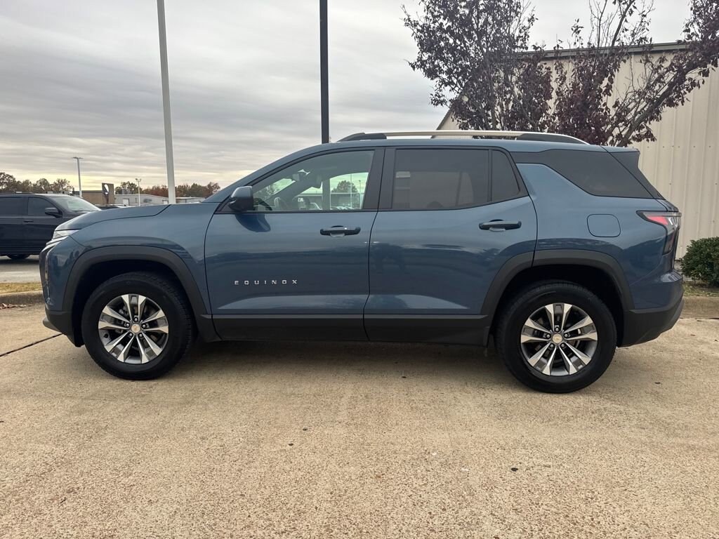 Used 2025 Chevrolet Equinox LT SUV