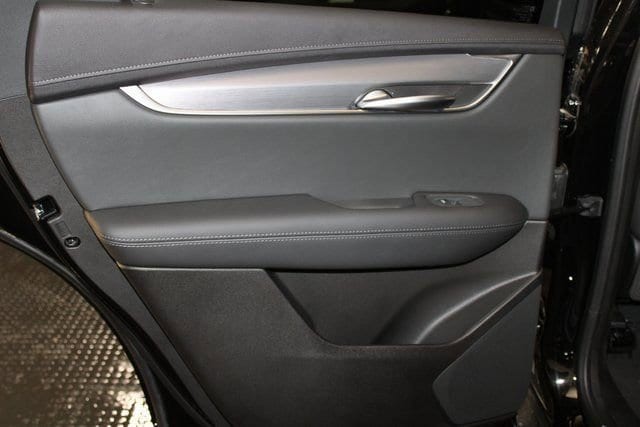 2026 Cadillac XT5 Luxury - Photo 9