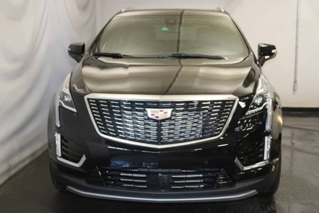 New 2026 CADILLAC XT5 Premium Luxury SUV