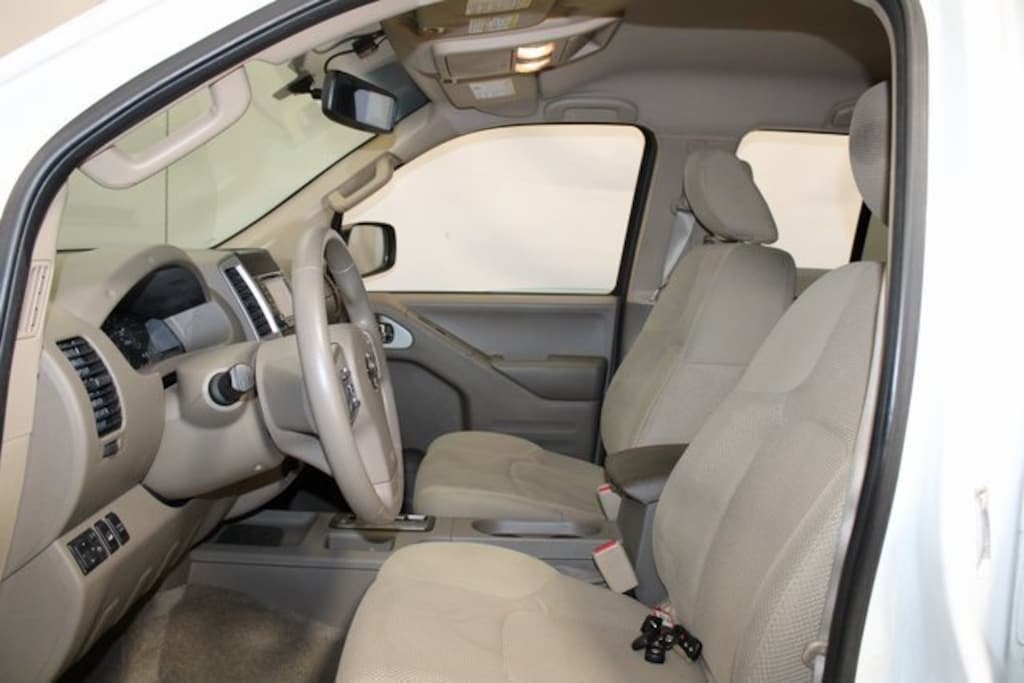 Used 2015 Nissan Frontier SV Truck