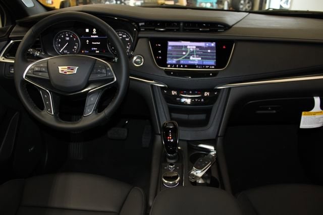2026 Cadillac XT5 Premium Luxury - Photo 9
